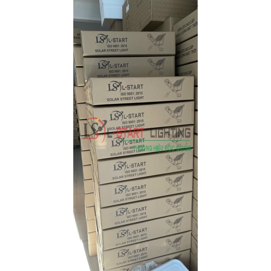 ĐÈN ĐƯỜNG NLMT 300W